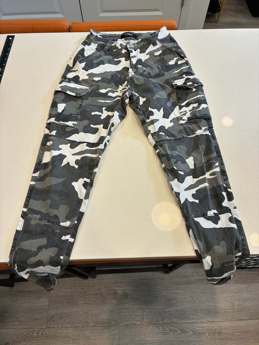 American Bazi Cargo Pants Size S Grey White Camo